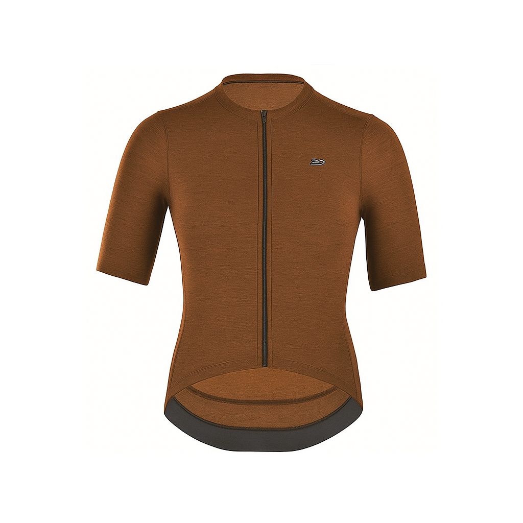 Das Kurzarm-Trikot ICON von 3face in stilvollem Sandton, aufgenommen von vorne. Die körpernahe Passform sorgt für eine aerodynamische Silhouette, während das atmungsaktive Material für optimalen Feuchtigkeitstransport sorgt. Der durchgehende Reissverschluss ermöglicht eine einfache Belüftung, ideal für lange Velotouren an warmen Tagen.